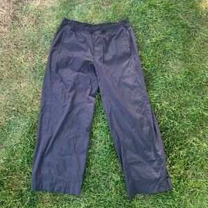 LULULEMON GYM PANTS